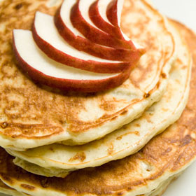 Pancakes légers aux pommes